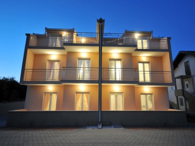 Apartmány Neve- Marina Trogir AP103 (2+1)