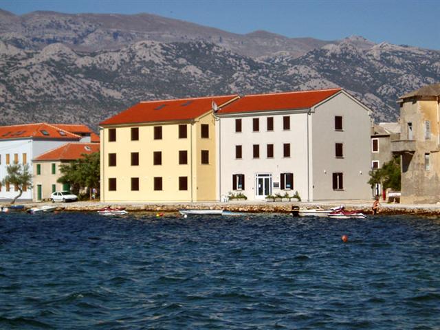 Apartmán pro 2 osoby Tamarix s výhledem na moře a pláže, Vinjerac - Zadar