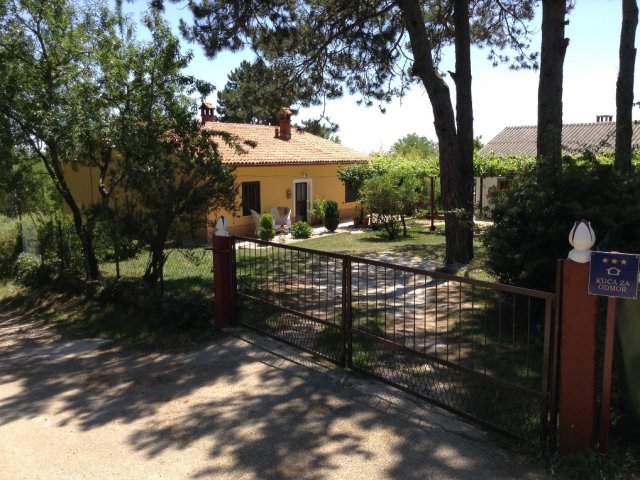 Okouzlující dům s bazénem v blízkosti moře na Istrii (6 + 1)