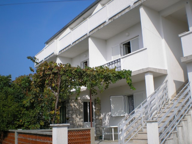 Appartements Reni - Kampor AP2 (2 + 1)