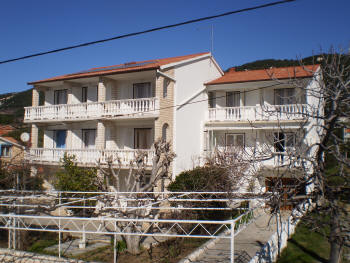 Apartments Dora & Francis - Banjol  AP1 (4+1)