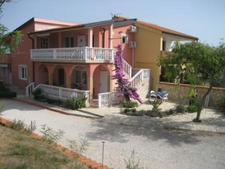 Apartments Erdeljac - Nin AP1 (4+1)