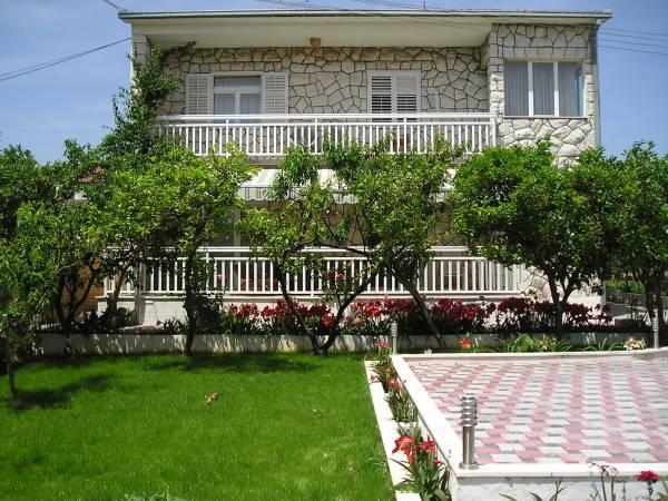 Apartments Barada - Trogir AP1 (2+2)