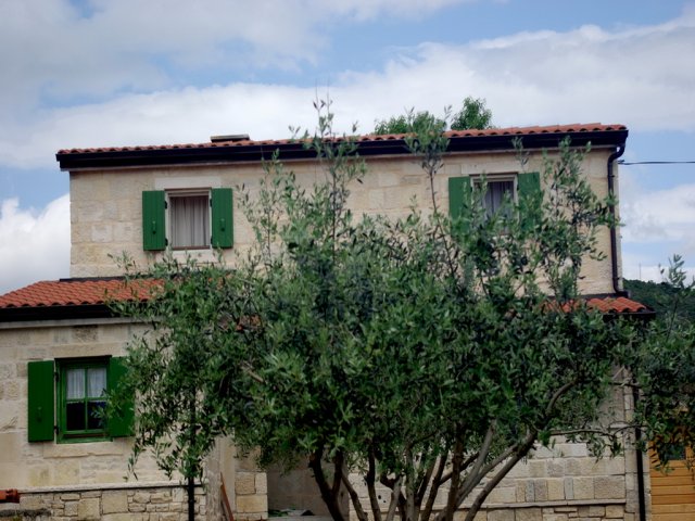 Villa Verde - Posedarje, villa rustica per una piacevole vacanza (4+1)
